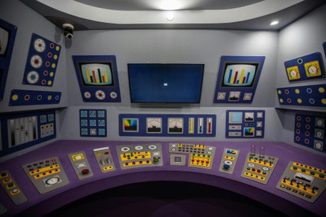 control panel | Springfield trouble escape room